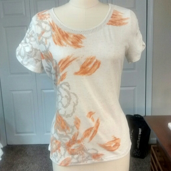 Size 10/12 embellished t-shirt - Picture 1 of 7
